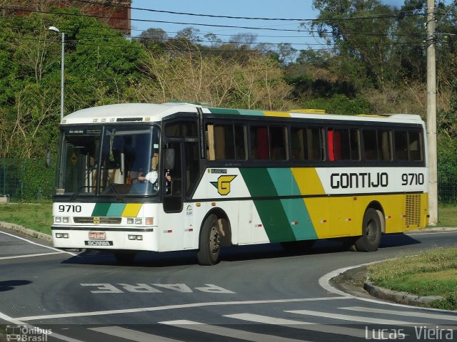 Empresa Gontijo de Transportes 9710 na cidade de Belo Horizonte, Minas Gerais, Brasil, por Lucas Vieira. ID da foto: 3652971.