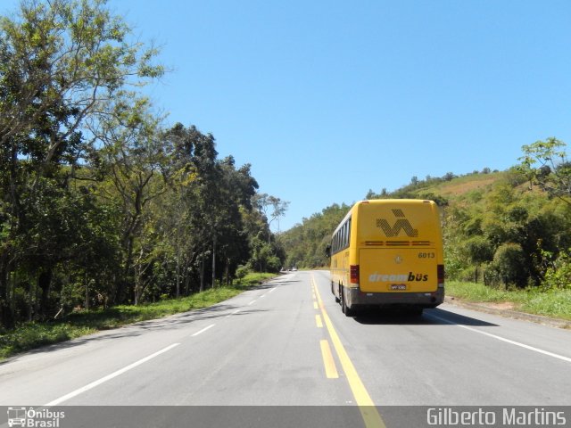 Viação Itapemirim 6013 na cidade de Itapemirim, Espírito Santo, Brasil, por Gilberto Martins. Número da foto: #3654176.