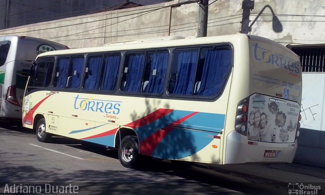 Viação Oliveira Torres 1040 na cidade de Petrópolis, Rio de Janeiro, Brasil, por Adriano Duarte. Número da foto: #3661042.
