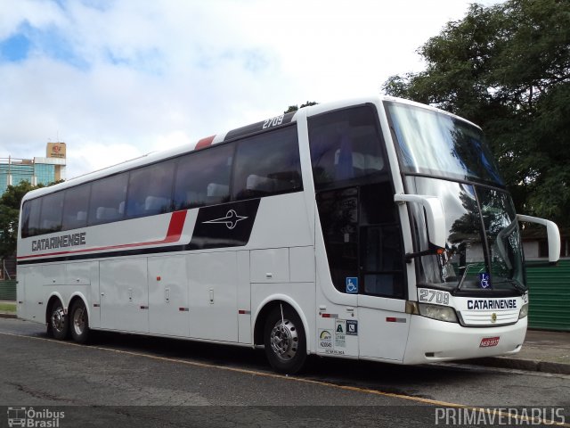 Auto Viação Catarinense 2709 na cidade de Curitiba, Paraná, Brasil, por Alexandre Rodrigo. Número da foto: #3660087.