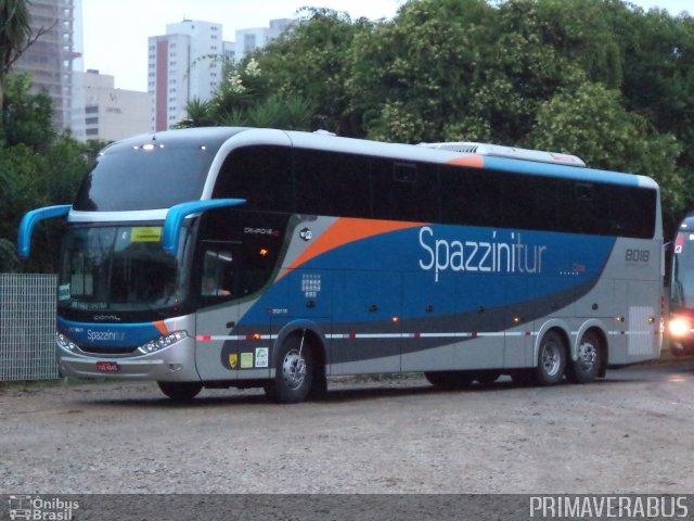 Spazzini Tur 8018 na cidade de Curitiba, Paraná, Brasil, por Alexandre Rodrigo. ID da foto: 3660029.