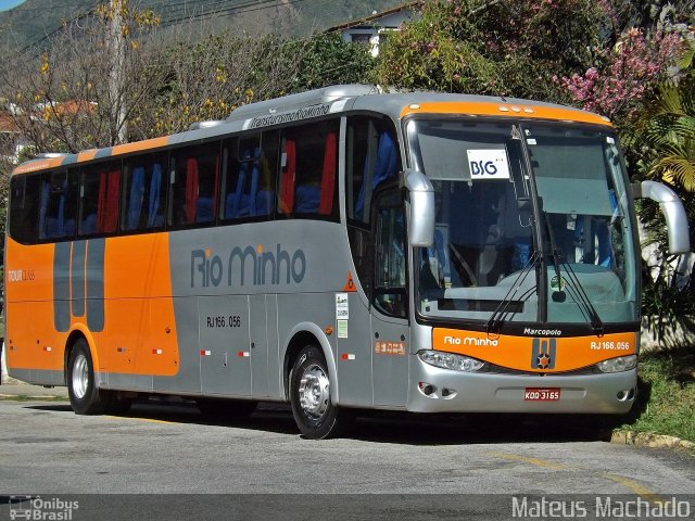 Transturismo Rio Minho RJ 166.056 na cidade de Teresópolis, Rio de Janeiro, Brasil, por Mateus Machado. Número da foto: #3663744.