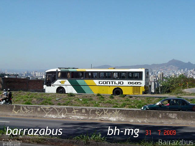 Empresa Gontijo de Transportes 8685 na cidade de Belo Horizonte, Minas Gerais, Brasil, por Rodrigo Barraza. ID da foto: 3663283.