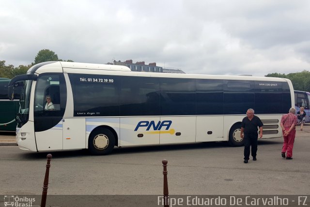 PNA SN na cidade de Versailles, Yvelines, Île-de-France, França, por Fabricio do Nascimento Zulato. Número da foto: #3663689.