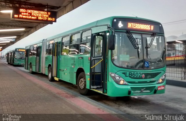 Araucária Transportes Coletivos LB602 na cidade de Curitiba, Paraná, Brasil, por Sidnei Machado Strujak. ID da foto: 3664529.