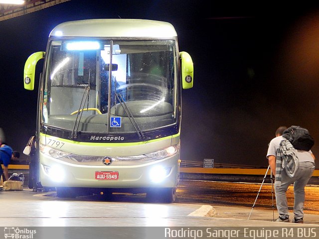 Viação Garcia 7797 na cidade de Londrina, Paraná, Brasil, por Rodrigo S. G Busólogo do Brasil. Número da foto: #3667818.