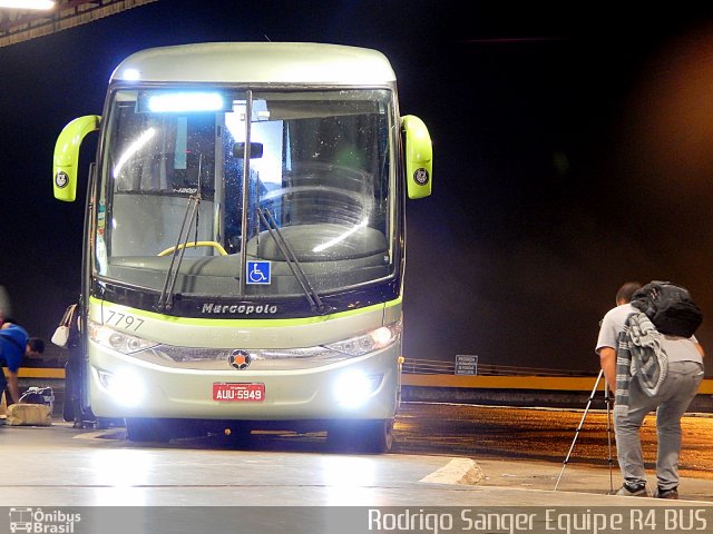 Viação Garcia 7797 na cidade de Londrina, Paraná, Brasil, por Rodrigo S. G Busólogo do Brasil. ID da foto: 3667818.