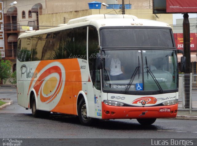 Viação Platina 9100 na cidade de Uberaba, Minas Gerais, Brasil, por Lucas Borges . Número da foto: #3666716.