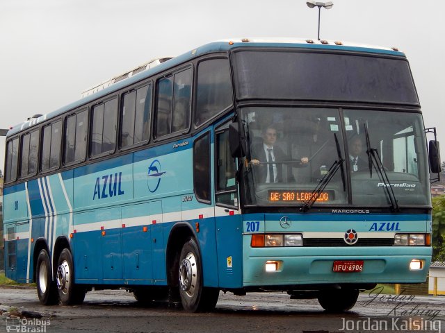 Expresso Azul 207 na cidade de Montenegro, Rio Grande do Sul, Brasil, por Jordan Enzo Kalsing. Número da foto: #3669453.