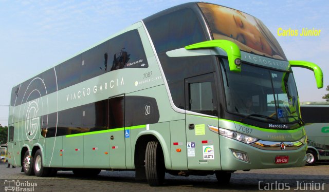Viação Garcia 7087 na cidade de Maringá, Paraná, Brasil, por Carlos Júnior. Número da foto: #3672275.