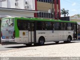 Via Metro - Auto Viação Metropolitana 421 na cidade de Crato, Ceará, Brasil, por Flávio Eduardo. Número da foto: #:id.