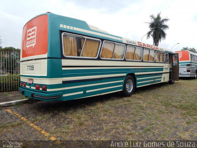 Viação Garcia 7728 na cidade de Londrina, Paraná, Brasil, por André Luiz Gomes de Souza. Número da foto: #3674359.
