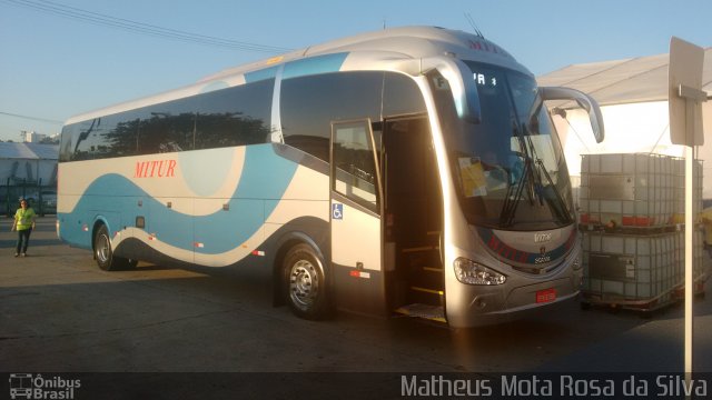 Mitur Turismo e Transportadora Turística 7905 na cidade de São Paulo, São Paulo, Brasil, por Matheus Mota Rosa da Silva. ID da foto: 3616379.