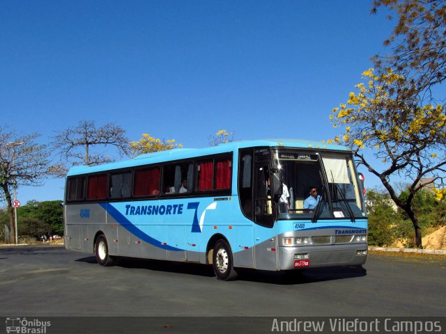 Transnorte - Transporte e Turismo Norte de Minas 45400 na cidade de Montes Claros, Minas Gerais, Brasil, por Andrew Campos. Número da foto: #3617915.