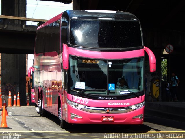 Viação Garcia 7239 na cidade de Rio de Janeiro, Rio de Janeiro, Brasil, por André Luiz Gomes de Souza. Número da foto: #3621339.