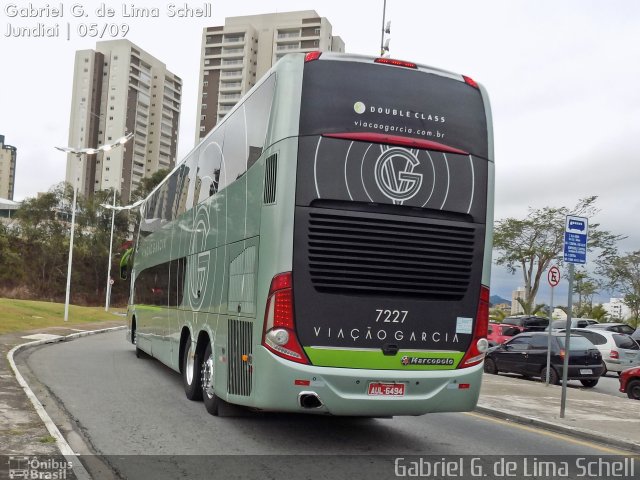 Viação Garcia 7227 na cidade de Jundiaí, São Paulo, Brasil, por Gabriel Giacomin de Lima. Número da foto: #3620883.