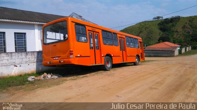 Ônibus Particulares 29A78 na cidade de Adrianópolis, Paraná, Brasil, por Julio Cesar Pereira de Paula. Número da foto: #3626709.