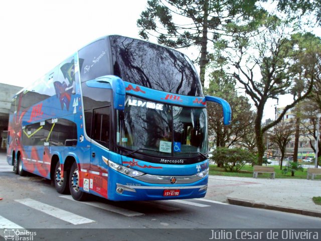 JBL Turismo 5300 na cidade de Curitiba, Paraná, Brasil, por Júlio César de Oliveira. ID da foto: 3627812.